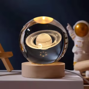 Saturn 3d Crystal Ball